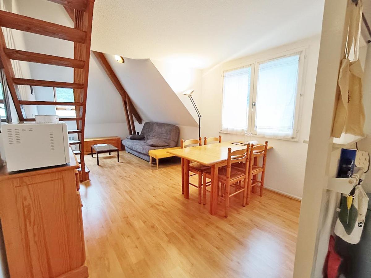 Appartamento Chez Charlotte, T3 Duplex, Vue Montagne, Parking Gratuit, Ascenseur, 4 Personnes Bagnères-de-Luchon Esterno foto